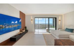 420 BEACH ROAD, SARASOTA, FL 34242 Sold 04/21/25