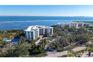 2110 HARBOURSIDE DRIVE, LONGBOAT KEY, FL 34228 - MLS#MFRA4636284