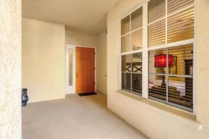 6474 WATERCREST WAY, LAKEWOOD RANCH, FL 34202 Sold 05/01/25