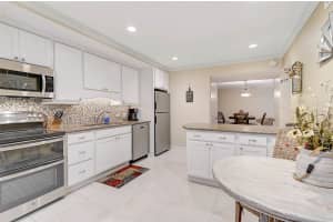 304 PINE RUN DRIVE, OSPREY, FL 34229 - MLS#MFRA4636298