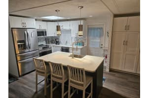 5619 BAYSHORE ROAD, PALMETTO, FL 34221 - MLS#MFRA4636317