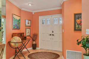 250 ROBIN DRIVE, SARASOTA, FL 34236 Sold 02/20/25