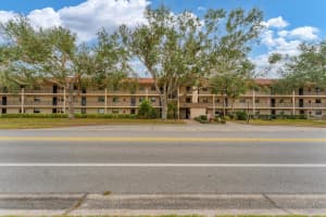 104 CAPRI ISLES BOULEVARD, VENICE, FL 34292 - MLS#MFRA4636378