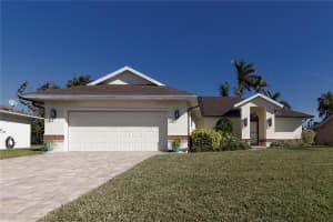 5107 86TH STREET COURT, BRADENTON, FL 34210 - MLS#MFRA4636413