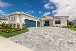 4697 ANTRIM DRIVE, SARASOTA, FL 34240 Sold 05/29/25