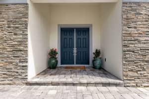 4697 ANTRIM DRIVE, SARASOTA, FL 34240 Sold 05/29/25