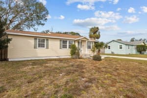 1206 30TH STREET, BRADENTON, FL 34205 Sold 04/18/25