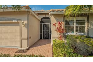 6510 42ND STREET, SARASOTA, FL 34243 Sold 03/26/25