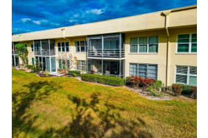 7880 PALM AIRE LANE, SARASOTA, FL 34243 Sold 04/21/25