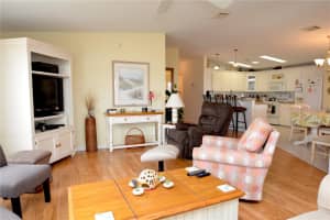 817 GREEN CIRCLE, VENICE, FL 34285 Sold 03/03/25