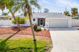 605 COCONUT CRESCENT, NOKOMIS, FL 34275 Sold 03/20/25