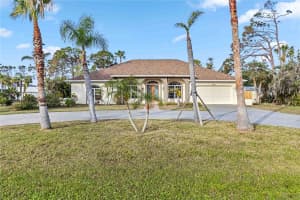 470 CEDAR STREET, ENGLEWOOD, FL 34223 Sold 04/17/25