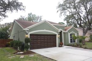 904 HUNTER LANE, TARPON SPRINGS, FL 34689 Sold 03/05/25