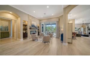 8122 LONE TREE GLEN, LAKEWOOD RANCH, FL 34202 Sold 03/24/25