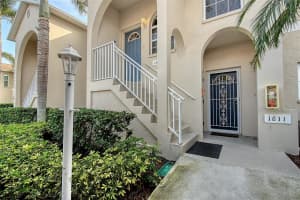 4230 CASTLEBRIDGE LANE, SARASOTA, FL 34238 Sold 09/10/25