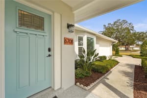 6708 KEYSTONE DRIVE, SARASOTA, FL 34231 Sold 04/10/25