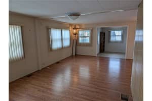 212 48TH AVENUE DRIVE, BRADENTON, FL 34207 Sold 04/11/25