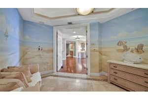 1300 BENJAMIN FRANKLIN DRIVE, SARASOTA, FL 34236 Sold 03/20/25