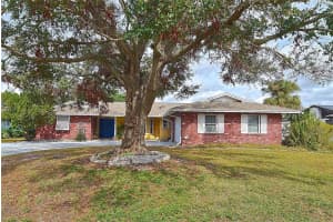 1864 MID OCEAN CIRCLE, SARASOTA, FL 34239 Sold 06/27/25