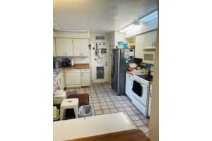 5016 37TH STREET, BRADENTON, FL 34203 Sold 03/26/25