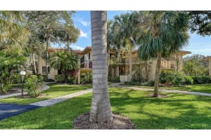 6450 WILD OAK BAY BOULEVARD, BRADENTON, FL 34210 Sold 08/01/25