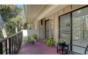 6450 WILD OAK BAY BOULEVARD, BRADENTON, FL 34210 Sold 08/01/25