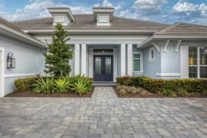 16007 CASTLE PARK TERRACE, LAKEWOOD RANCH, FL 34202 Sold 04/20/25