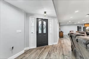 1826 LEEWYNN DRIVE, SARASOTA, FL 34240 Sold 03/03/25