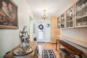 33 GULFSTREAM AVENUE, SARASOTA, FL 34236 Sold 03/07/25
