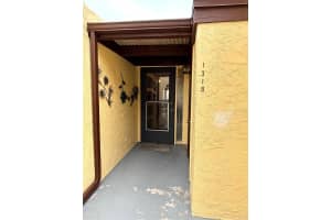 1318 56TH STREET, BRADENTON, FL 34209 Sold 03/24/25