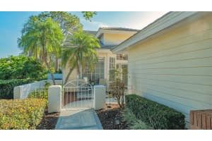 7703 WHITEBRIDGE GLEN, UNIVERSITY PARK, FL 34201 - MLS#MFRA4637097
