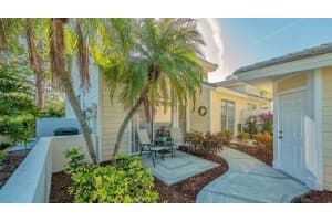 7703 WHITEBRIDGE GLEN, UNIVERSITY PARK, FL 34201 - MLS#MFRA4637097