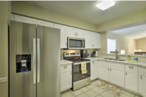 6115 39TH AVENUE, BRADENTON, FL 34209 Sold 04/02/25