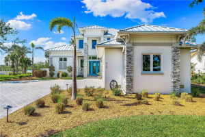 935 BAYSHORE ROAD, NOKOMIS, FL 34275 Sold 07/22/25