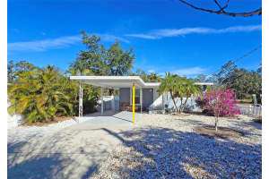 2335 NOVUS STREET, SARASOTA, FL 34237 Sold 03/18/25
