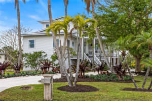 6821 LONGBOAT DRIVE, LONGBOAT KEY, FL 34228 Sold 07/03/25