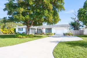 4515 FALCON RIDGE DRIVE, SARASOTA, FL 34233 Sold 03/25/25