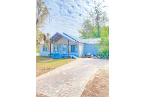 10607 3RD STREET, THONOTOSASSA, FL 33592 Sold 04/01/25