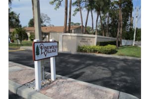 2657 WOODGATE LANE, SARASOTA, FL 34231 - MLS#MFRA4637210