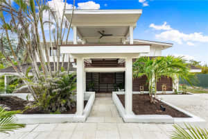 541 EDLEE LANE, LONGBOAT KEY, FL 34228 Sold 04/15/25