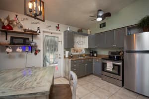 2206 25TH AVENUE, BRADENTON, FL 34205 Sold 03/20/25