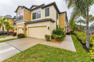 5272 78TH ST CIRCLE, BRADENTON, FL 34203 Sold 04/08/25