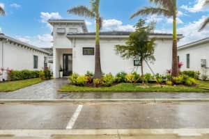 6404 PIGEON PLUM WAY, BRADENTON, FL 34210 Sold 08/18/25