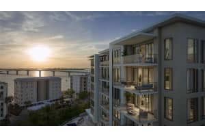 325 GOLDEN GATE POINT, SARASOTA, FL 34236 - MLS#MFRA4637357