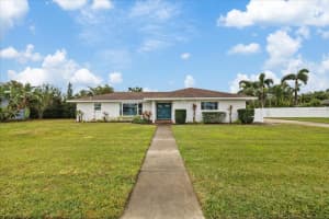 5205 26TH AVENUE, BRADENTON, FL 34209 Sold 03/14/25