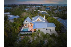 689 LANDS END DRIVE, LONGBOAT KEY, FL 34228 Sold 08/08/25