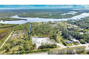 9045 CALOOSA DRIVE, VENICE, FL 34293 - MLS#MFRA4637388