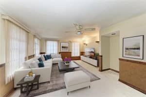 800 RIVIERA STREET, VENICE, FL 34285 Sold 07/31/25