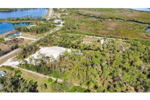 9051 CALOOSA DRIVE, VENICE, FL 34293 - MLS#MFRA4637409