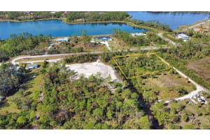 9145 CALOOSA DRIVE, VENICE, FL 34293 - MLS#MFRA4637412